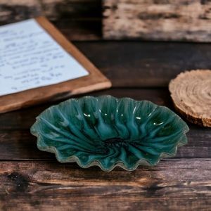 Vintage 70’s Blue Mountain Pottery Oval Dish with Scalloped Edge